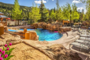 Beautiful 2 Bedroom Mountain Condo In River Run Village With Hot Tub Access And Walking Distance To The Gondola